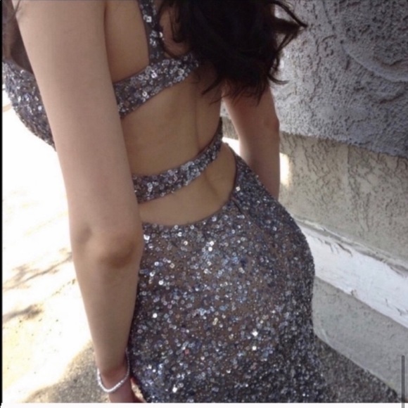 Scala special occasion sequin gown - Picture 7 of 8